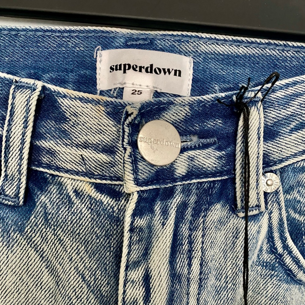 Superdown Jeans - Picture 3 of 4